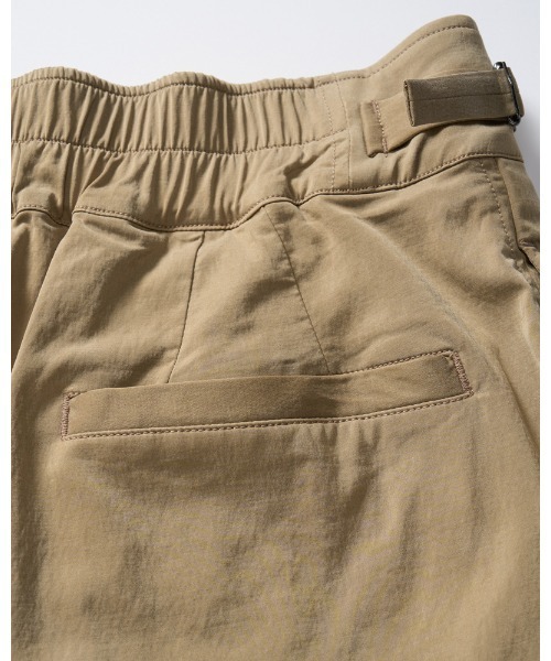 wjk（ダヴルジェイケイ）の「gurkha easy shorts（その他パンツ・メンズ・ブラック/ベージュ・SMALL/MEDIUM/LARGE/X-LARGE）」の7枚目の写真