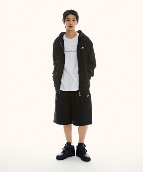 LMCの「OG ZIP-UP HOODIE black(パーカー・レディース・その他・L/S/M/XL/X-SMALL)」の2枚目の写真