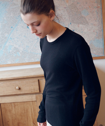 YOUNGOH（ヨンオ）の「リラックスフィットウールロングスリーブTシャツブラック（Tシャツ/カットソー）」