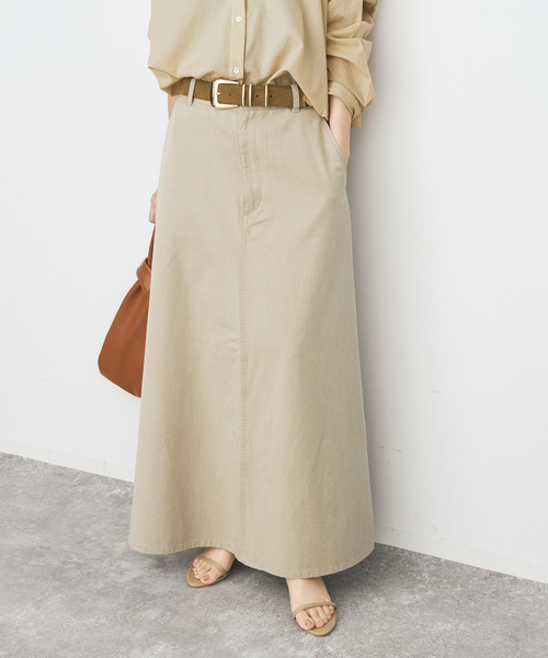 Spick & Span（スピックアンドスパン）の「ウォッシュドツイルナロースカート（スカート・レディース・オリーブ/アイボリー/ベージュ・40/38/36）」の2枚目の写真