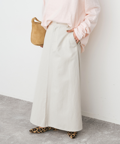 Spick & Span（スピックアンドスパン）の「ウォッシュドツイルナロースカート（スカート・レディース・オリーブ/アイボリー/ベージュ・40/38/36）」の8枚目の写真