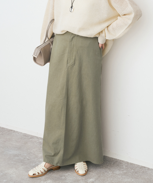 Spick & Span（スピックアンドスパン）の「ウォッシュドツイルナロースカート（スカート・レディース・オリーブ/アイボリー/ベージュ・40/38/36）」の19枚目の写真