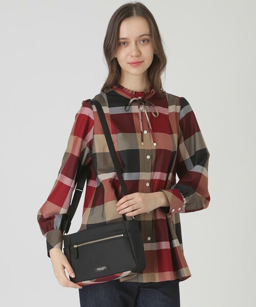BLUE LABEL CRESTBRIDGE（ブルーレーベルクレストブリッジ）の「パーシャルクレストブリッジチェックナイロンミニショルダー（ショルダーバッグ・レディース・ダークネイビー/ブラック/ブルー系その他4・FREE）」の4枚目の写真