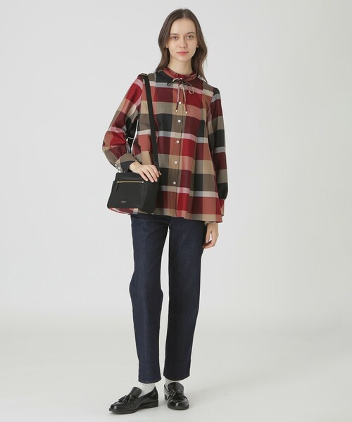 BLUE LABEL CRESTBRIDGE（ブルーレーベルクレストブリッジ）の「パーシャルクレストブリッジチェックナイロンミニショルダー（ショルダーバッグ・レディース・ダークネイビー/ブラック/ブルー系その他4・FREE）」の5枚目の写真