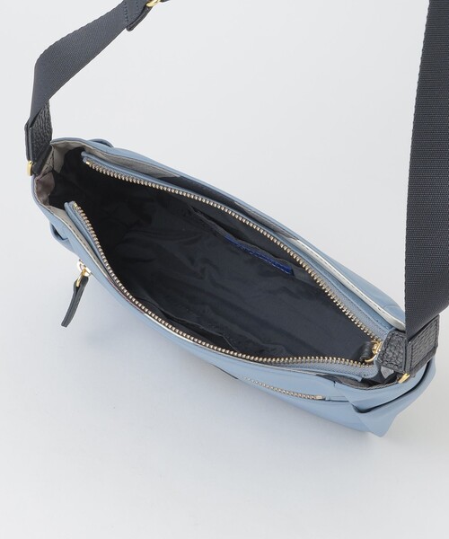 BLUE LABEL CRESTBRIDGE（ブルーレーベルクレストブリッジ）の「パーシャルクレストブリッジチェックナイロンミニショルダー（ショルダーバッグ・レディース・ダークネイビー/ブラック/ブルー系その他4・FREE）」の17枚目の写真