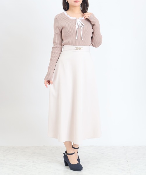 ASTORIA ODIER（アストリアオディール）の「イミテーションフリルリブニット　(300日着られるニット/イージーケア/ウォッシャブル)（ニット/セーター・レディース・ピンクベージュ/ライトグレー/ネイビー・MEDIUM）」の11枚目の写真