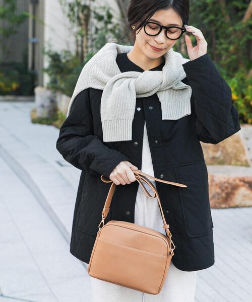 URBAN RESEARCH DOORS(アーバンリサーチドアーズ)の「カポックキルトミドルジャケット(ダウンジャケット/コート・レディース・グレー系その他/アイボリー/ブラック・FREE)」の2枚目の写真