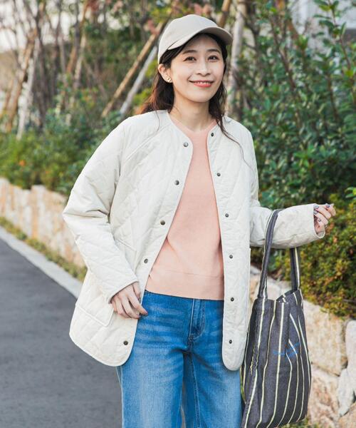 URBAN RESEARCH DOORS(アーバンリサーチドアーズ)の「カポックキルトミドルジャケット(ダウンジャケット/コート・レディース・グレー系その他/アイボリー/ブラック・FREE)」の7枚目の写真