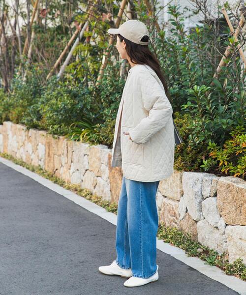 URBAN RESEARCH DOORS(アーバンリサーチドアーズ)の「カポックキルトミドルジャケット(ダウンジャケット/コート・レディース・グレー系その他/アイボリー/ブラック・FREE)」の10枚目の写真