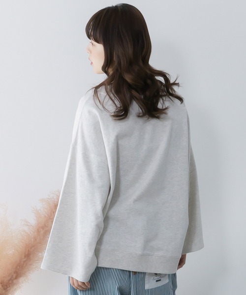 ScoLar(スカラー)の「161617:ラメ入りわんにゃん柄裏毛プルオーバー(Tシャツ/カットソー・レディース・イエロー/ネイビー/オートミール/ピンク・M)」の8枚目の写真