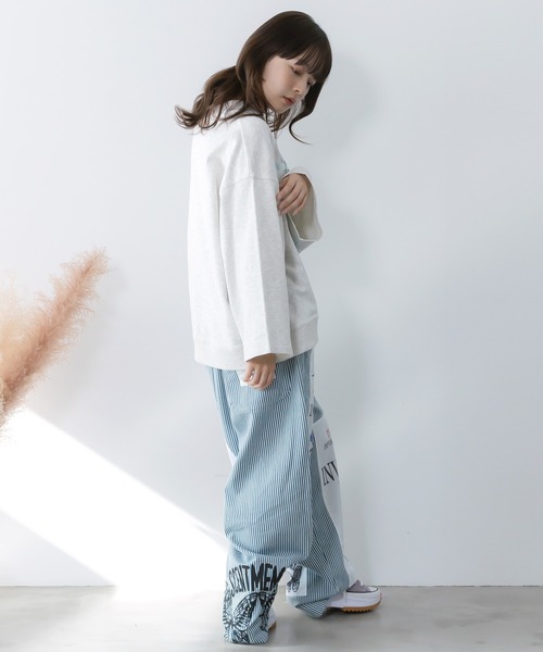 ScoLar(スカラー)の「161617:ラメ入りわんにゃん柄裏毛プルオーバー(Tシャツ/カットソー・レディース・イエロー/ネイビー/オートミール/ピンク・M)」の9枚目の写真