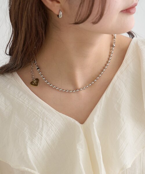 mystic（ミスティック）の「【Lara】パール×ボールネックレス（リング・レディース・シルバー・ONE SIZE）」の3枚目の写真