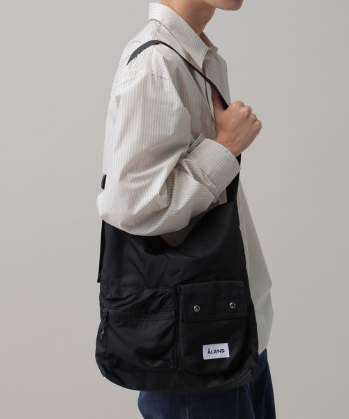 ALAND（エーランド）の「ALAND／ダブルポケットショルダーバッグ（ショルダーバッグ・レディース・グレー/ブラック・FREE）」の7枚目の写真