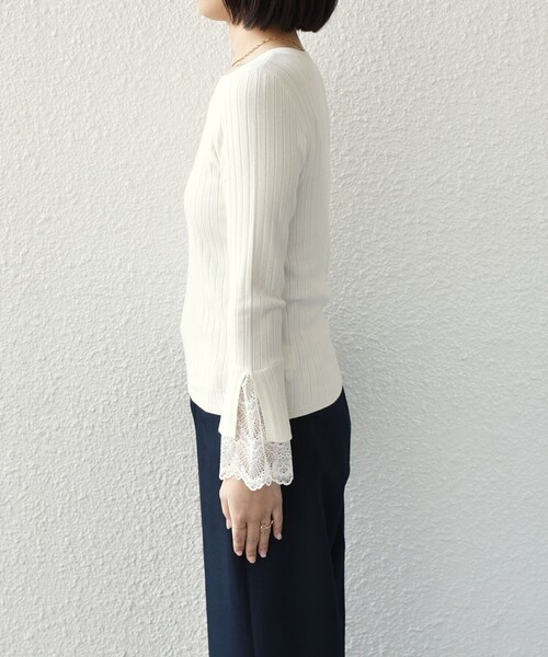 SHIPS Colors(シップス カラーズ)の「SHIPS Colors:〈手洗い可能〉レース カット オフ ワイド リブ ニット(ニット/セーター・レディース・オフホワイト/グレー/ネイビー・ONE SIZE)」の15枚目の写真