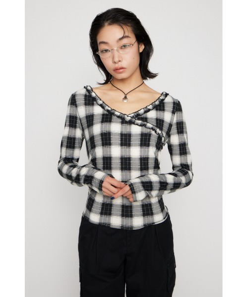 LAGUA GEM(ラグアジェム)の「FRILL COMPACT トップス(Tシャツ/カットソー・レディース・ブラック/ネイビー・FREE)」の4枚目の写真