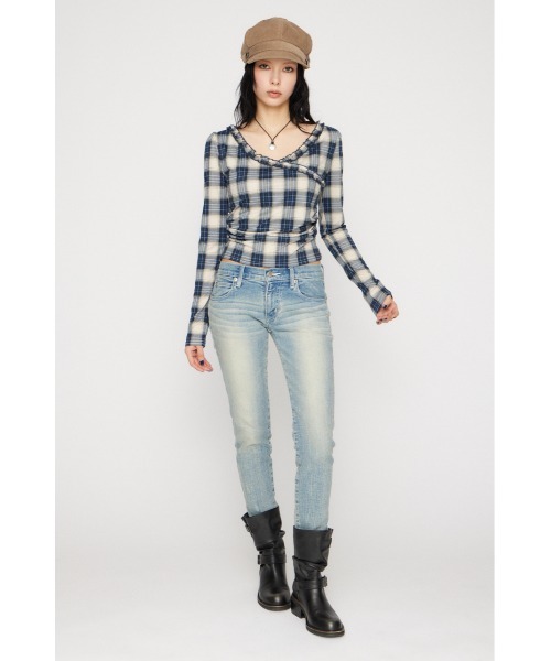 LAGUA GEM(ラグアジェム)の「FRILL COMPACT トップス(Tシャツ/カットソー・レディース・ブラック/ネイビー・FREE)」の10枚目の写真