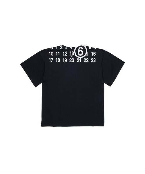MM6 Maison Margiela（ｴﾑｴﾑｼｯｸｽ ﾒｿﾞﾝ ﾏﾙｼﾞｪﾗ）の「キッズ Tシャツ MM6 KID（Tシャツ/カットソー・キッズ・ブラック/ブルー/ホワイト・12Y/10Y/8Y/16Y/14Y/6Y）」の3枚目の写真