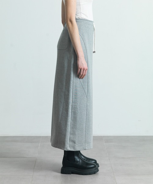 CITY TOKYO（シティトウキョウ）の「【CITY TOKYO/シティートウキョウ】シルケット裏毛ナロースカート（スカート・レディース・グレー/ブラック・2/1）」の5枚目の写真