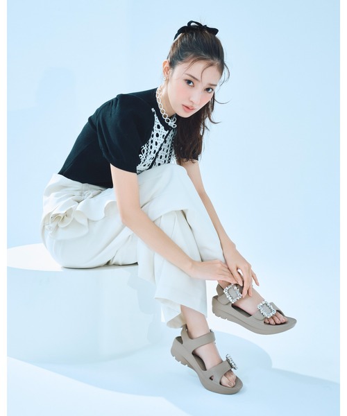 CELFORD(セルフォード)の「【洗える】リボンワイドパンツ(その他パンツ・レディース・アイボリー/グレー/インディゴブルー・36/38)」の4枚目の写真