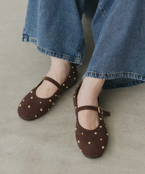 ad thie(アドティエ)の「スタッズ デザイン メリージェーン パンプス(パンプス・レディース・ブルー/ブラウン・LARGE/MEDIUM)」の18枚目の写真