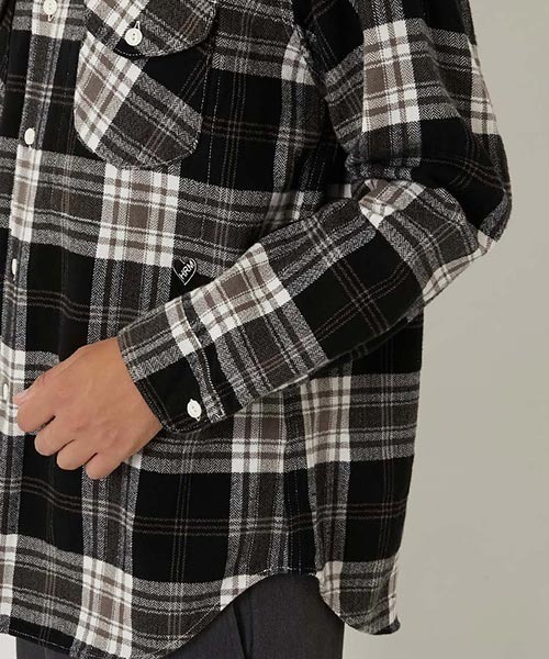 HOLLYWOOD RANCH MARKET（ハリウッドランチマーケット）の「スプリングネルチェック ワークシャツ（シャツ/ブラウス・メンズ・レッド/グリーン/ブラック・M/L/XL/S）」の8枚目の写真