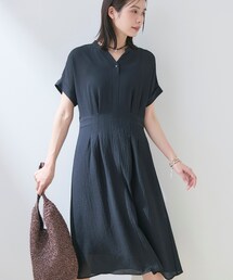 INDIVI（インディヴィ）の「【洗える】無地＆チェーン柄 シャーリングサッカーワンピース（ワンピース）」