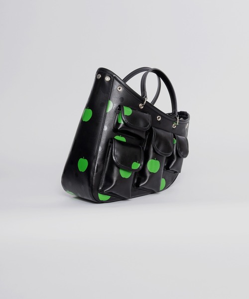 THE BEATLES COMME des GARCONS（ザ ビートルズ コムデギャルソン）の「THE BEATLES「POCKET BOAT BAG」MEDIUM（トートバッグ・メンズ・ブラック・ONE SIZE）」の2枚目の写真