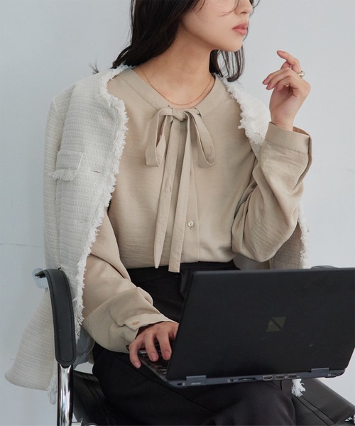 KOBE LETTUCE(コウベレタス)の「ボウタイブラウス(シャツ/ブラウス・レディース・サックスブルー/オフホワイト/ベージュ・M)」の14枚目の写真