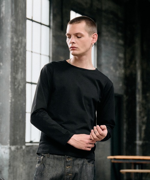 Regen Glanz（レーゲングランツ）の「relax crewneck box longsleeve T-shirt / リラックスクルーネックボックスロングスリーブTシャツ（Tシャツ/カットソー・メンズ・ブラック/グレー/ライトホワイト・SMALL/LARGE/MEDIUM）」の2枚目の写真