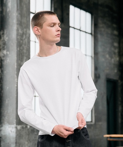 Regen Glanz（レーゲングランツ）の「relax crewneck box longsleeve T-shirt / リラックスクルーネックボックスロングスリーブTシャツ（Tシャツ/カットソー・メンズ・ブラック/グレー/ライトホワイト・SMALL/LARGE/MEDIUM）」の4枚目の写真