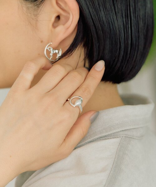 ear PAPILLONNER(イアパピヨネ)の「ホースビットリング(リング・レディース・シルバー/ゴールド・13)」の12枚目の写真