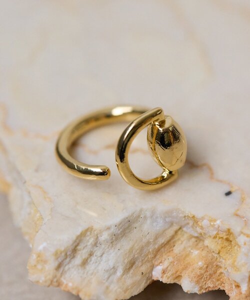 ear PAPILLONNER(イアパピヨネ)の「ホースビットリング(リング・レディース・シルバー/ゴールド・13)」の7枚目の写真