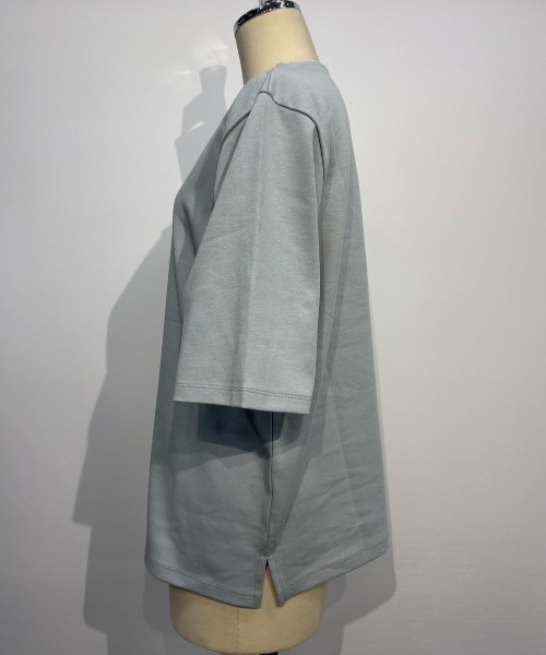 MULEXS(ミューレクス)の「【残り僅か!売り切れ御免!人気の!】シルケットコットン100% サイドスリットTシャツ / 五分袖 オーバーサイズ 綿100 クルーネック カットソー(Tシャツ/カットソー・レディース・ライトピンク/ライトブルー/ブラック/アイボリー・L/M/3L(UB-)/LL)」の20枚目の写真