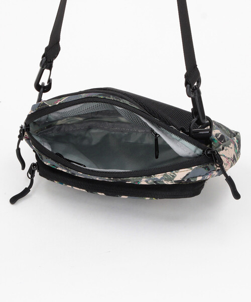 KiU(キウ)の「KiU/キウ FUJIROCK FP MINI SHOULDER フロントポケットミニショルダーバッグ K572(ショルダーバッグ・メンズ・カモフラージュ/その他16・ONE SIZE)」の10枚目の写真