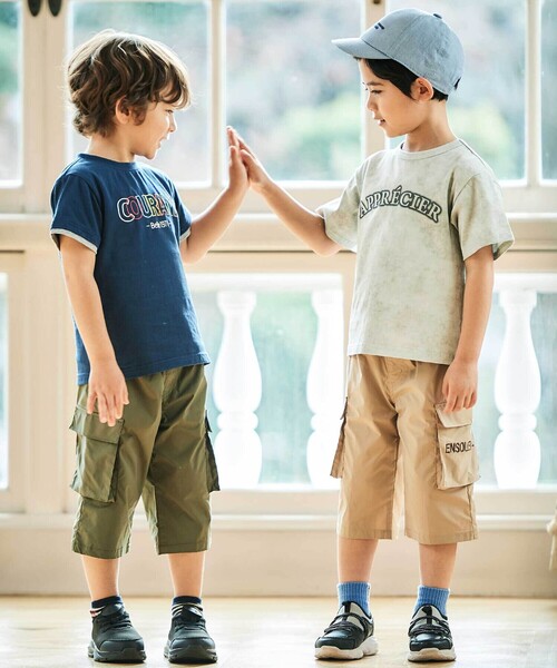 BeBe（ベベ）の「【速乾】ストレッチロゴ刺しゅう6分丈カーゴパンツ(80~150cm)（その他パンツ・キッズ・ベージュ・140cm/150cm/130cm/120cm）」の3枚目の写真