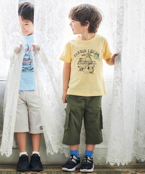 BeBe（ベベ）の「【速乾】ストレッチロゴ刺しゅう6分丈カーゴパンツ(80~150cm)（その他パンツ・キッズ・ベージュ・140cm/150cm/130cm/120cm）」の4枚目の写真