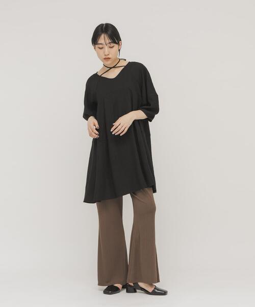 KBF（ケイビーエフ）の「イージーRIBフレアパンツ（その他パンツ・レディース・ブラウン/アイボリー/ブラック・ONE）」の17枚目の写真