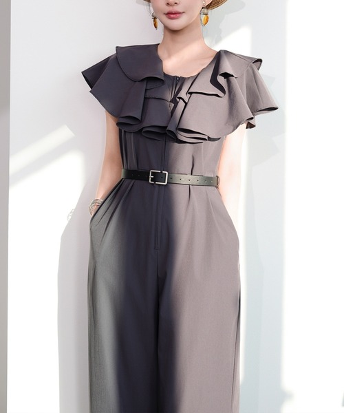 DRESS PLUS(ドレスプラス)の「ラッシュガード オールインワン フリル付き(サロペット/オーバーオール・レディース・ブラック/チャコール/ダークベージュ・M/L)」の11枚目の写真