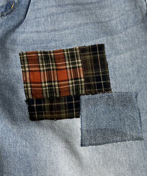 SK8ER ROCK(スケーターロック)の「Patchwork Denim Wide Pants ((light blue))(デニムパンツ・レディース・その他・MEDIUM/LARGE/SMALL)」の4枚目の写真
