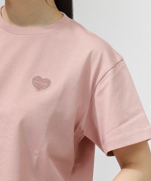 CONVERSE（コンバース）の「【別注】コンバース  AP EM HEART EB TEE L 半袖Tシャツ 限定コラボ（Tシャツ/カットソー・レディース・スモークピンク/ブルーグレー/ダークブラウン/ホワイト・S/M/L）」の5枚目の写真