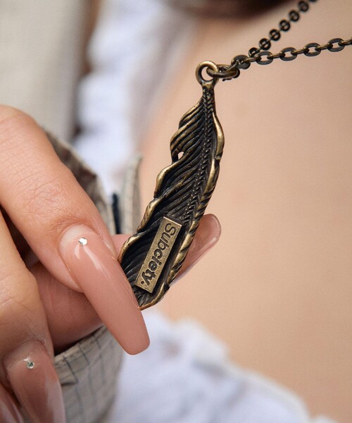 Subciety(サブサエティ)の「Metal necklace-feather-(ネックレス・メンズ・アンティークゴールド/アンティークシルバー・FREE)」の19枚目の写真
