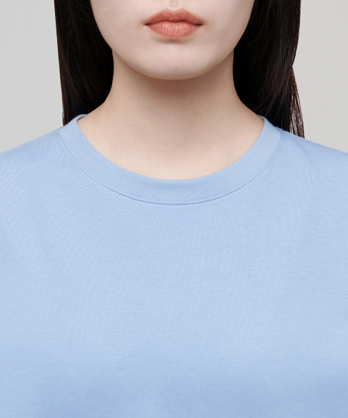 MUSINSA STANDARD WOMAN（ムシンサスタンダードウーマン）の「ウィメンズリラックスフィットクルーネックTシャツ[スカイブルー]（Tシャツ/カットソー・レディース・その他・SMALL/X-SMALL/MEDIUM/LARGE）」の3枚目の写真