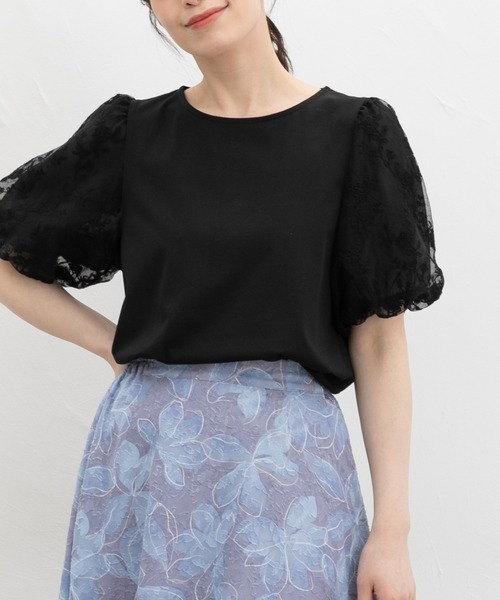 Honeys(ハニーズ)の「【ハニさら・接触冷感・UVカット・遮熱】袖刺繍トップス(Tシャツ/カットソー・レディース・ホワイト/サックスブルー/ブラック/クリーム・3L/L/LL/M/S)」の9枚目の写真