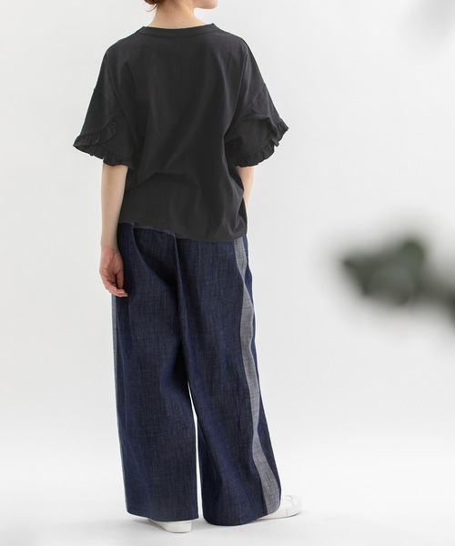 nop de nod(ノップドゥノッド)の「USコットンフリルスリーブTシャツ(Tシャツ/カットソー・レディース・ブラック/ブラウン/オフホワイト・3)」の6枚目の写真