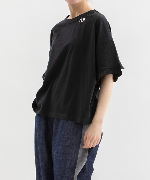 nop de nod(ノップドゥノッド)の「USコットンフリルスリーブTシャツ(Tシャツ/カットソー・レディース・ブラック/ブラウン/オフホワイト・3)」の7枚目の写真