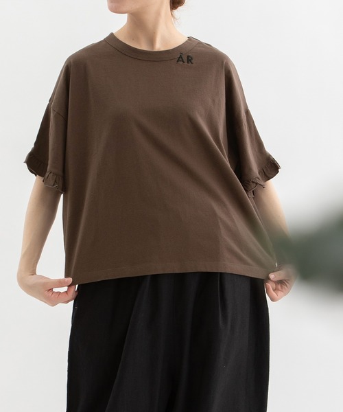 nop de nod(ノップドゥノッド)の「USコットンフリルスリーブTシャツ(Tシャツ/カットソー・レディース・ブラック/ブラウン/オフホワイト・3)」の14枚目の写真