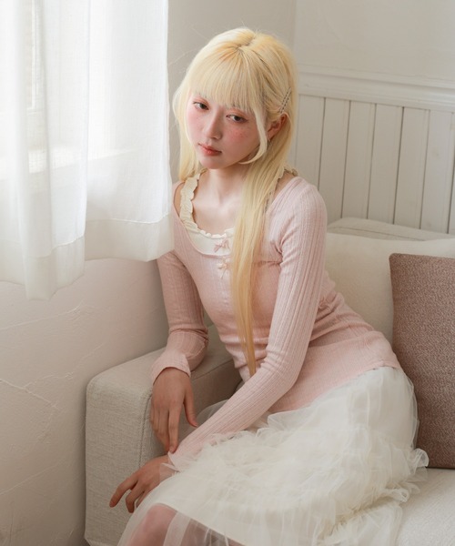 LiLIN(リリン)の「ダブル リボン フェイクレイヤード フリル プルオーバー(Tシャツ/カットソー・レディース・ブラウン/ピンク・FREE)」の8枚目の写真