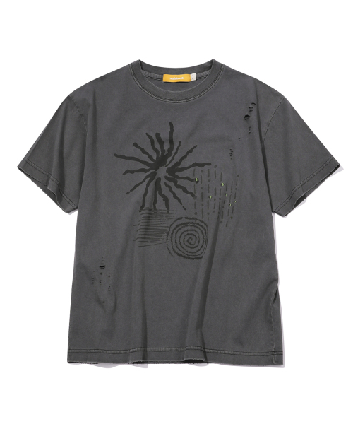 MAINBOOTH(メインブース)の「Signal T-shirt(CHARCOAL)(Tシャツ/カットソー・レディース・その他・1/2/3)」の1枚目の写真