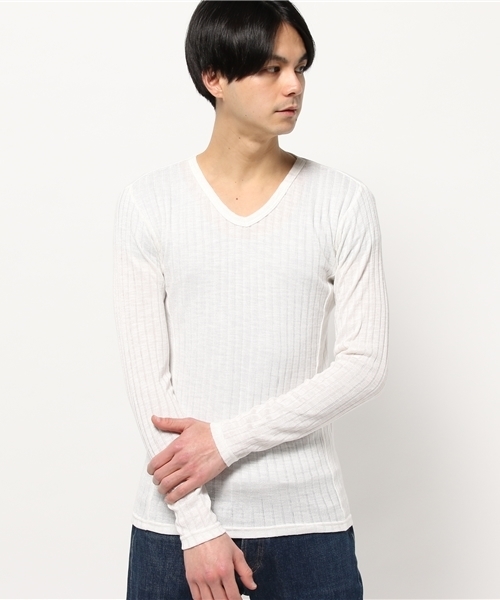 VIBGYOR(ヴィブジョー)の「針抜き天竺Vネックカットソー (RM)(Tシャツ/カットソー・メンズ・ブラック/ホワイト/サーモンピンク/ネイビー・LARGE/X-LARGE/MEDIUM)」の1枚目の写真