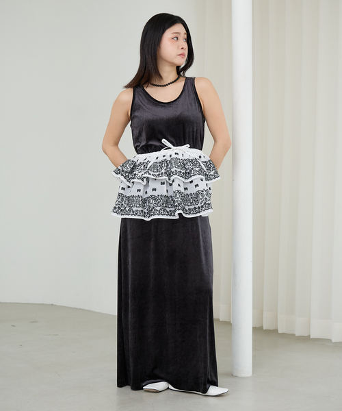 IENA LA BOUCLE(イエナラブークル)の「IENA LA BOUCLE エンブロイダリーコットンオーガンジーミニスカート(スカート・レディース・ホワイト・FREE)」の2枚目の写真